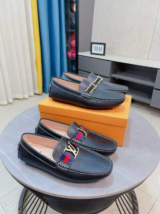 Picture of Louis Vuitton Shoes _SKULVsz38-44mnf050412129